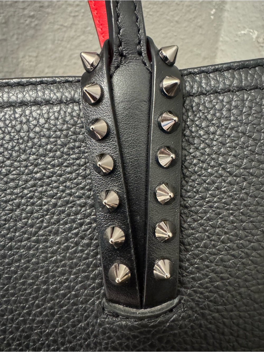 Christian Louboutin Black spike Cabata Mini Grained Leather tote 💎pristine - Picture 8 of 11